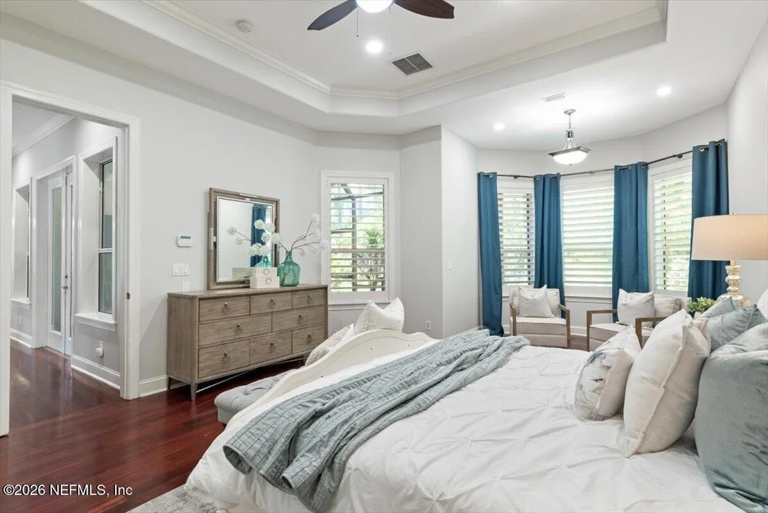 Photo of 240 ST JOHNS FOREST Boulevard