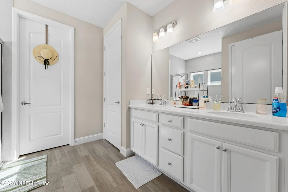 Photo of 148 SWEET OAK Way