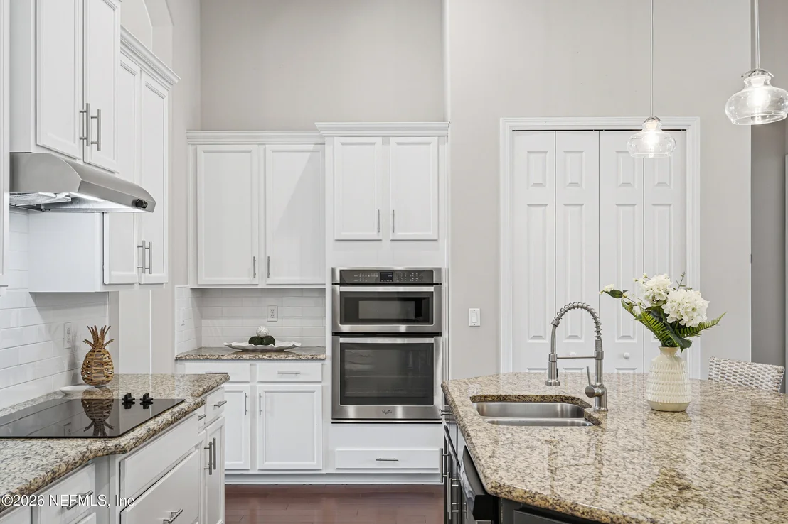 Photo of 338 WILLOW WINDS Parkway