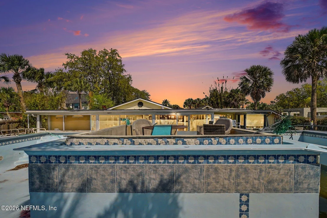 Photo of 6964 RAMOTH Drive