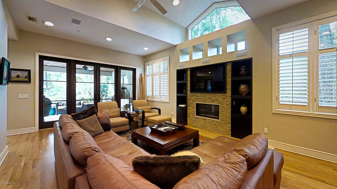 Photo of 3016 FOREST Circle