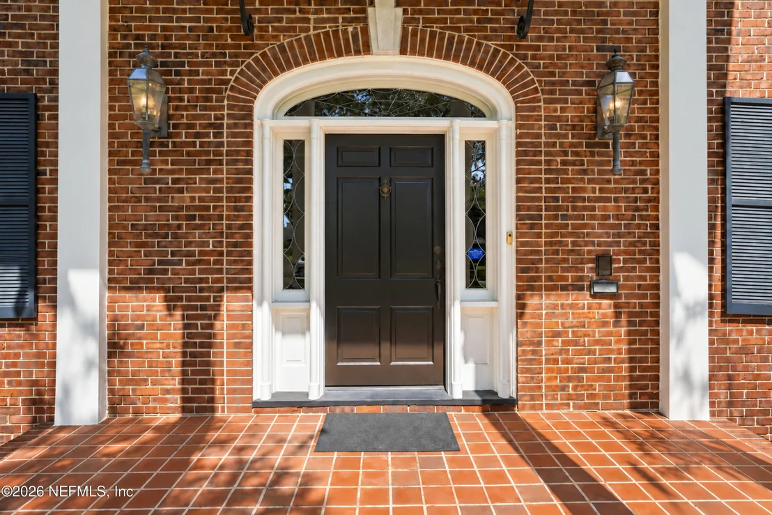 Photo of 959 MAPLE Lane
