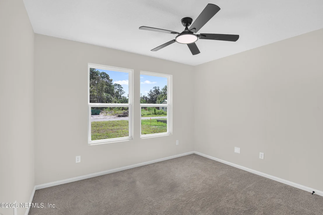 Photo of 126 ROBERTS Boulevard