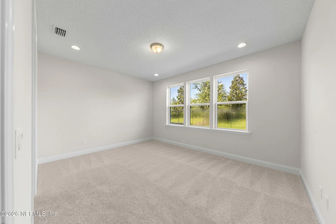 Photo of 357 DOWNRIVER Road