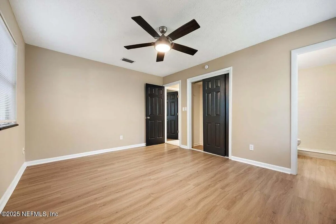 Photo of 252 SPRING FOREST Avenue