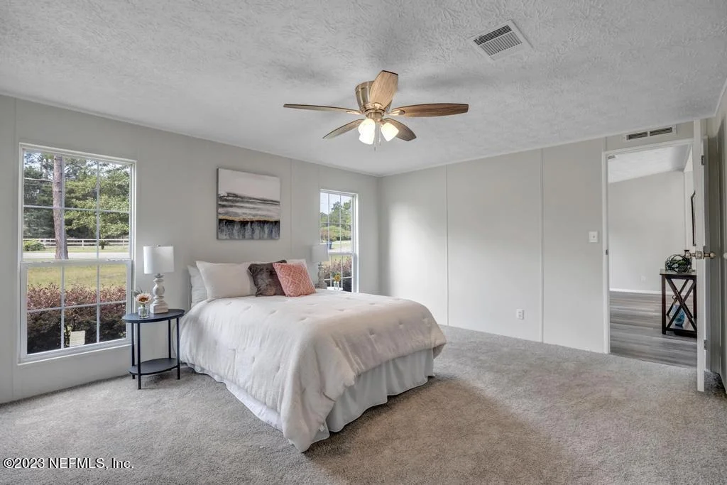 Photo of 43013 LARSEN Road