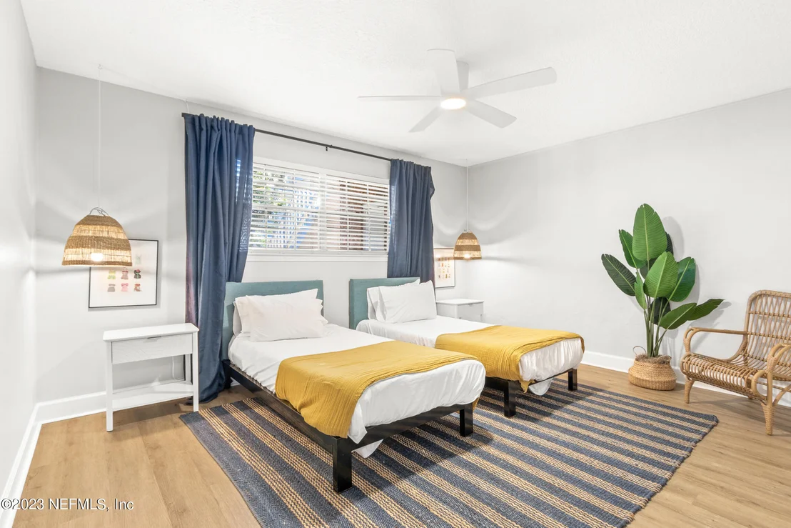 Photo of Unit 2A at 405 FLAGLER Boulevard