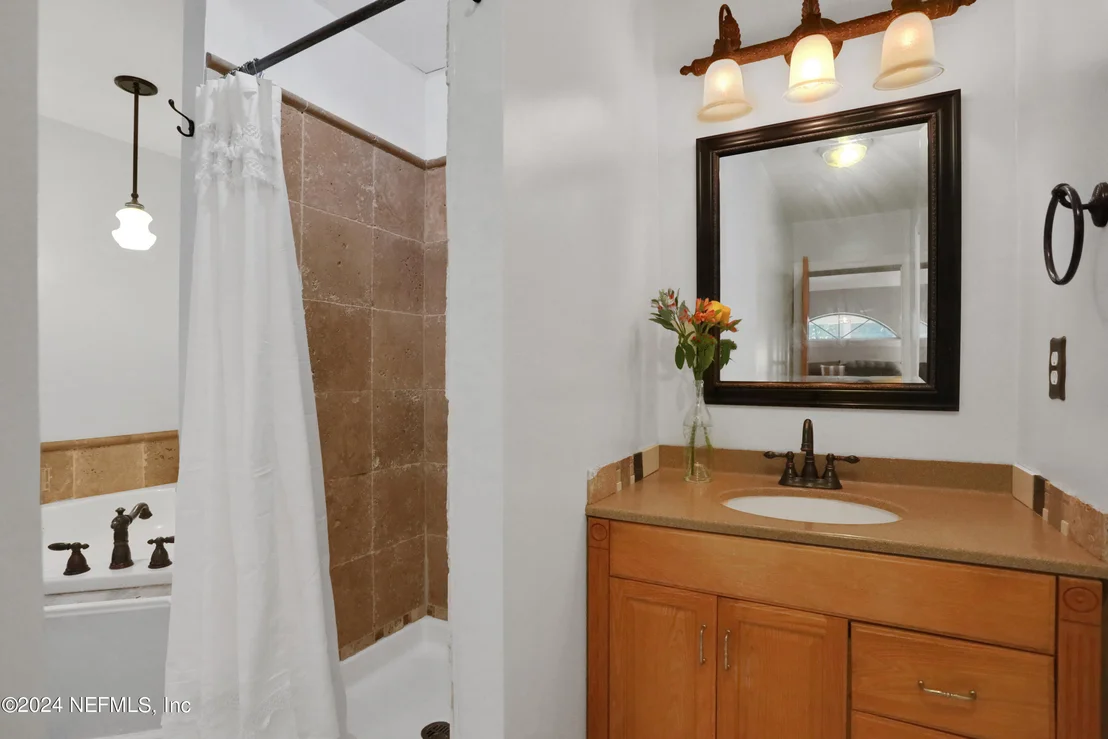 Photo of 6468 RIVER POINT Drive