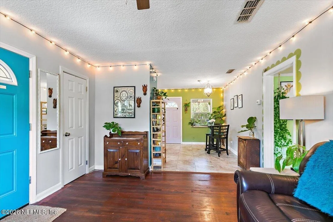 Photo of 3633 RENDALE Drive N