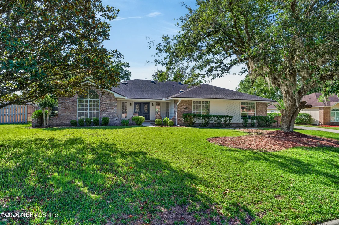Photo of 655 FINGAL Drive