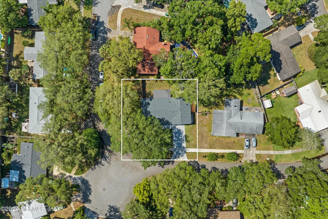 Photo of 1410 CONSTITUTION Place
