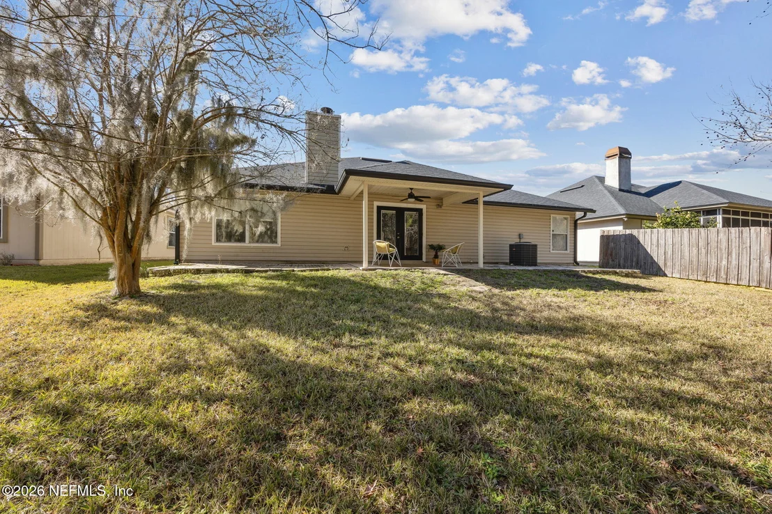 Photo of 145 FORT MILTON Drive