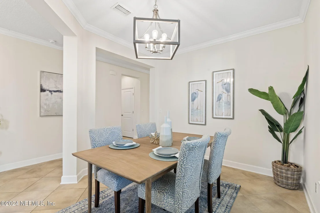 Photo of 237 SPRING PARK Avenue