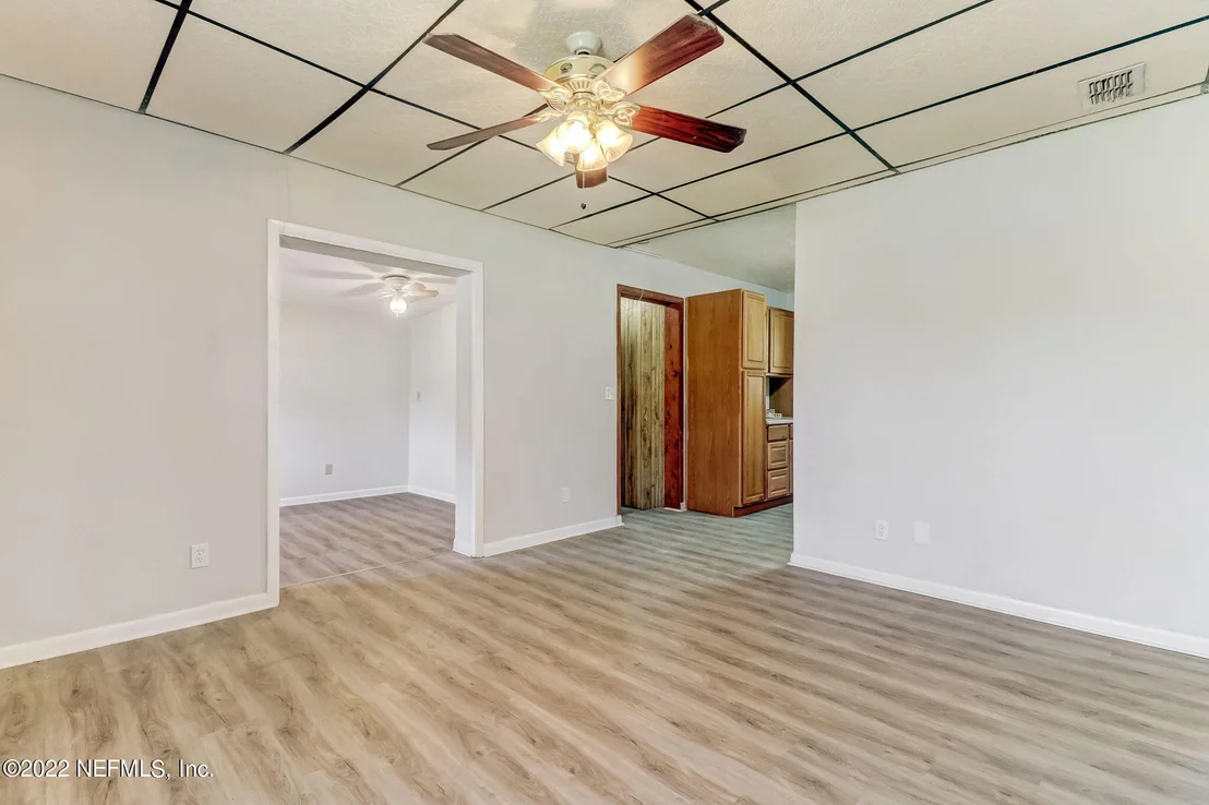 Photo of 2534 LEONID Road