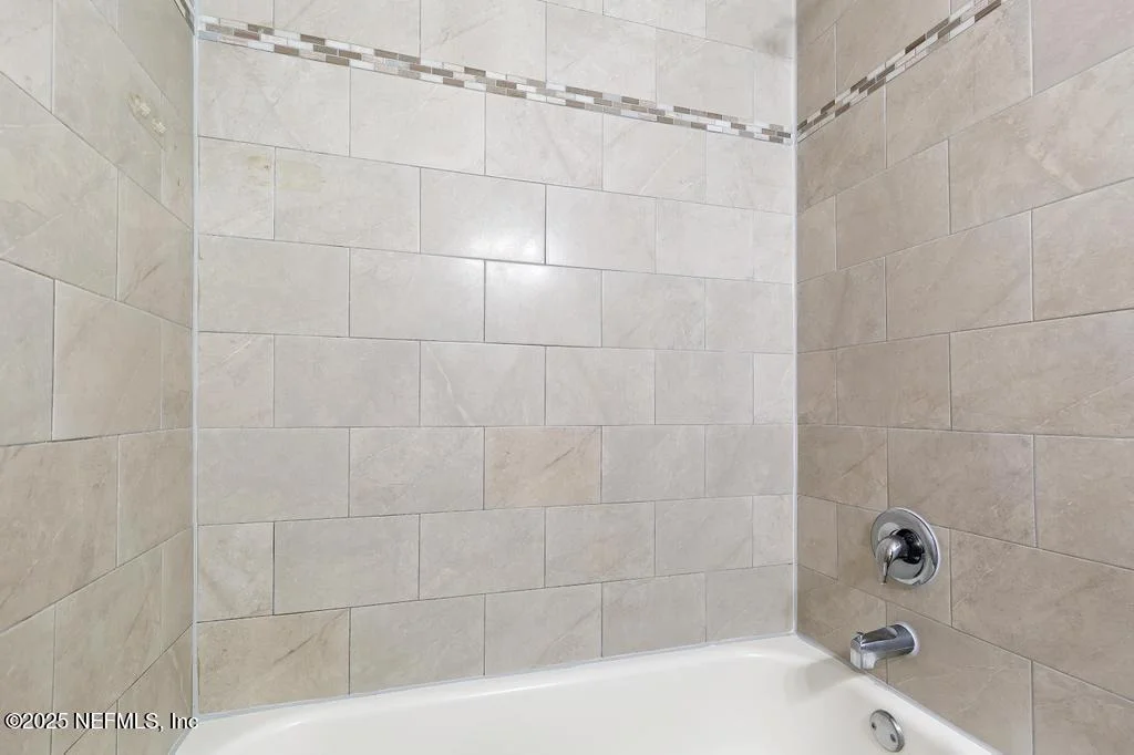 Photo of 5803 GERANIUM Road