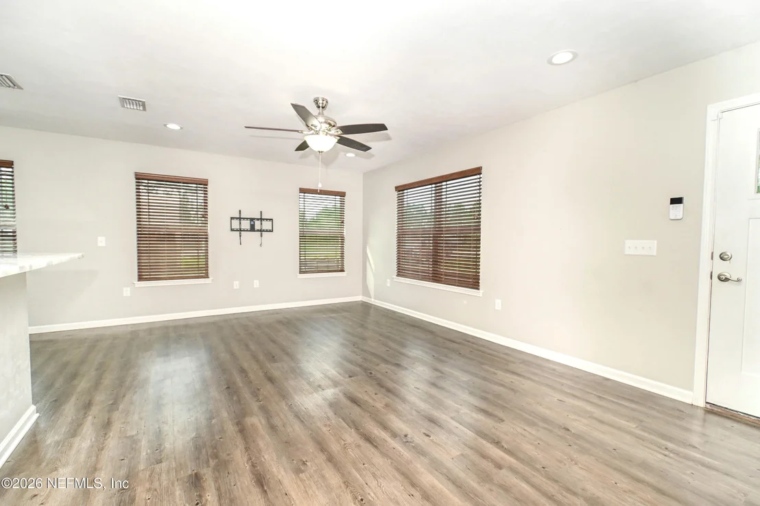 Photo of 6066 NW COUNTY ROAD 229