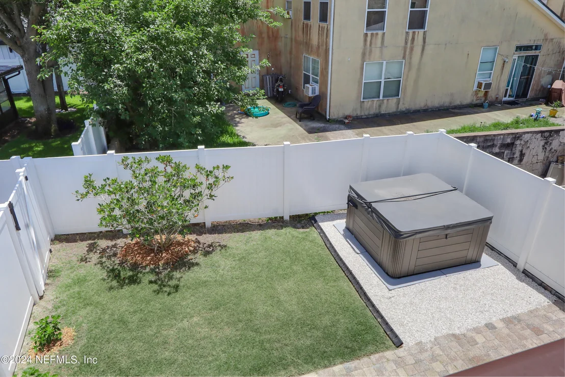 Photo of 199 OLEANDER Street