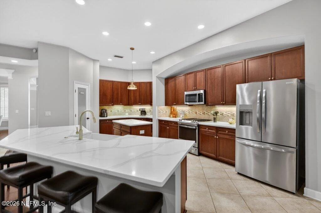 Photo of 247 FLORES Way