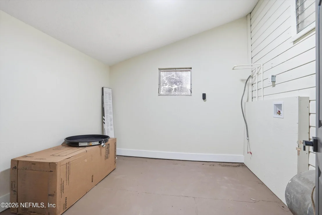 Photo of 2607 DAVIS Road