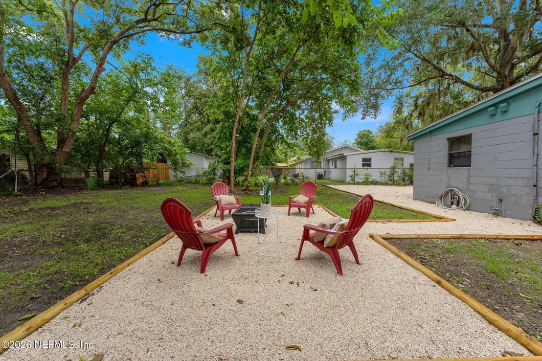 Photo of 10516 ITHACA Drive