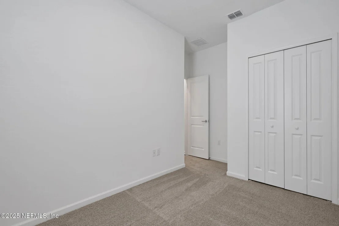 Photo of 674 FARMFIELD Drive
