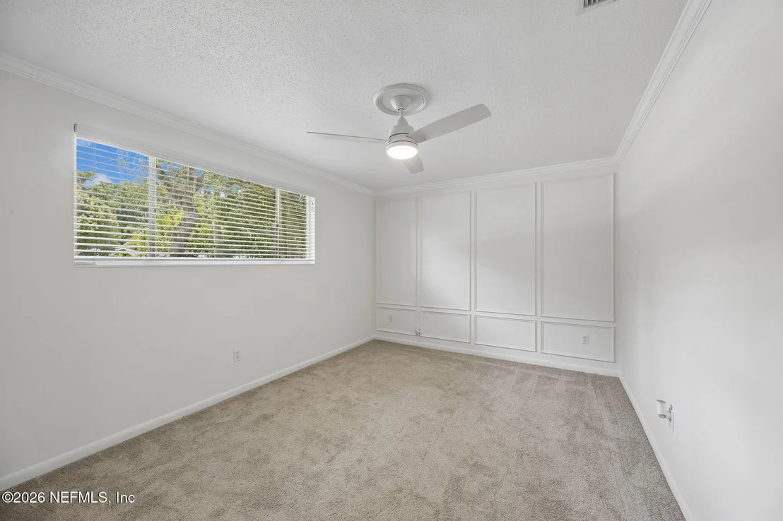 Photo of 1829 PLAINFIELD Avenue