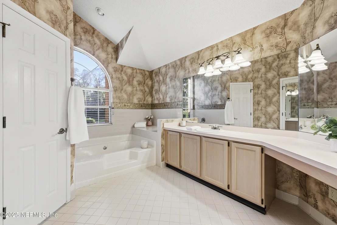 Photo of 1525 MARSHSIDE Drive