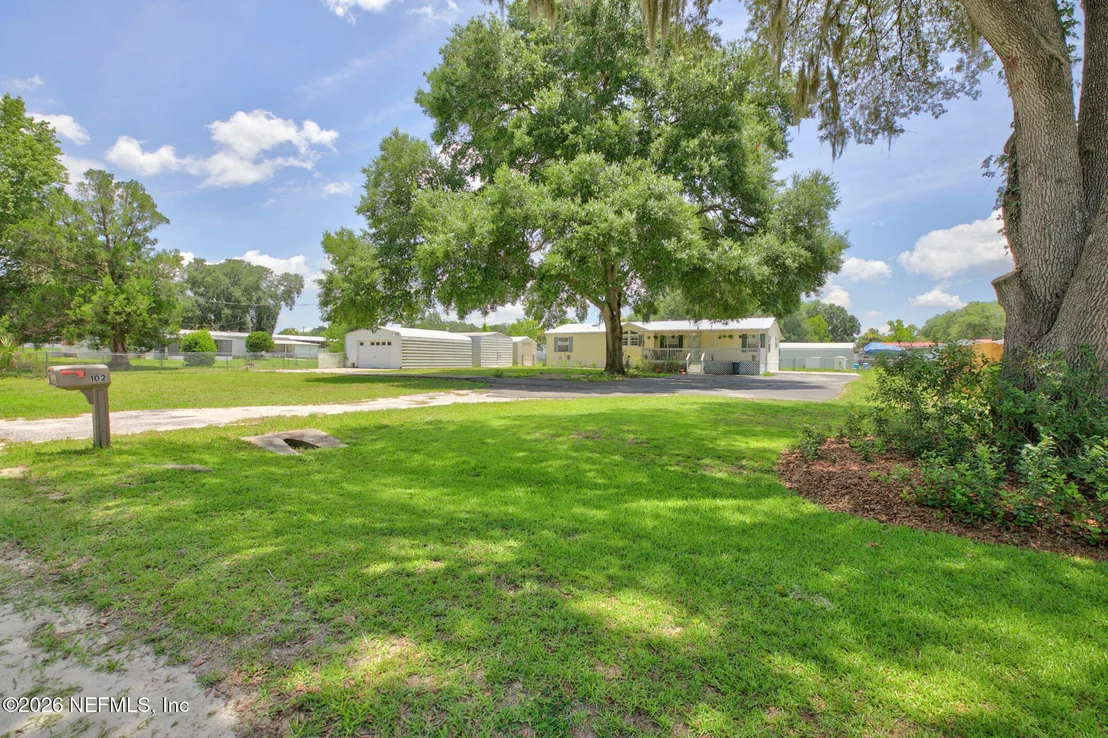 Photo of 102 ALDER Lane