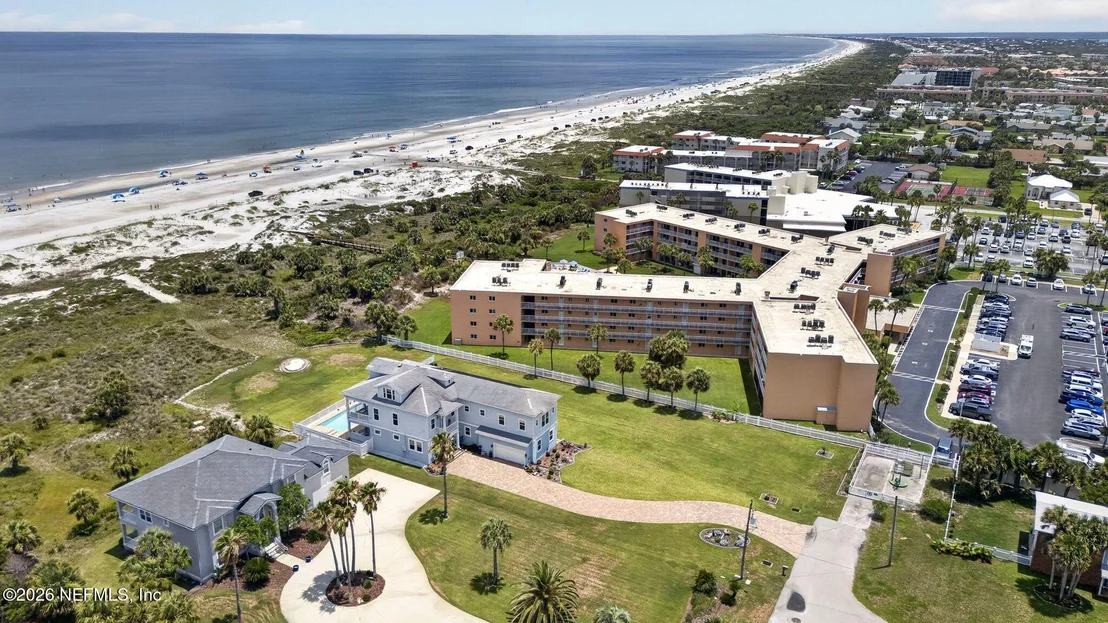 Photo of Unit 319 at 4 OCEAN TRACE Road