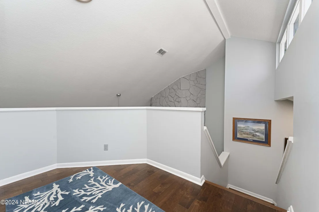 Photo of 502 CALI Drive