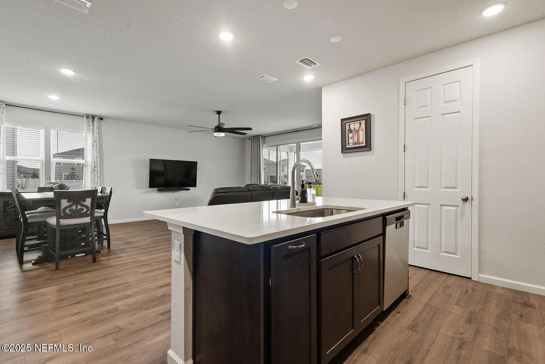 Photo of 64 WINGED ELM Court