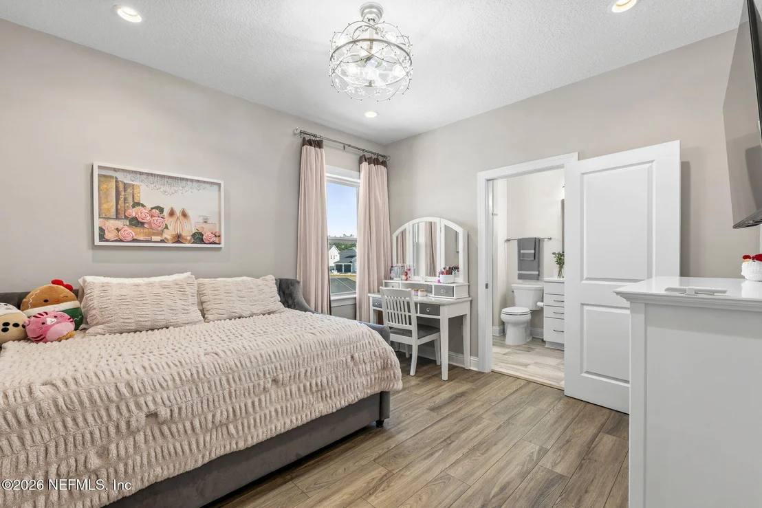 Photo of 105 AWLLEAF Court