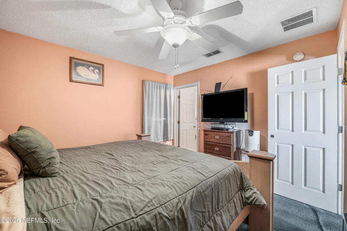 Photo of 705 OAK ARBOR Circle