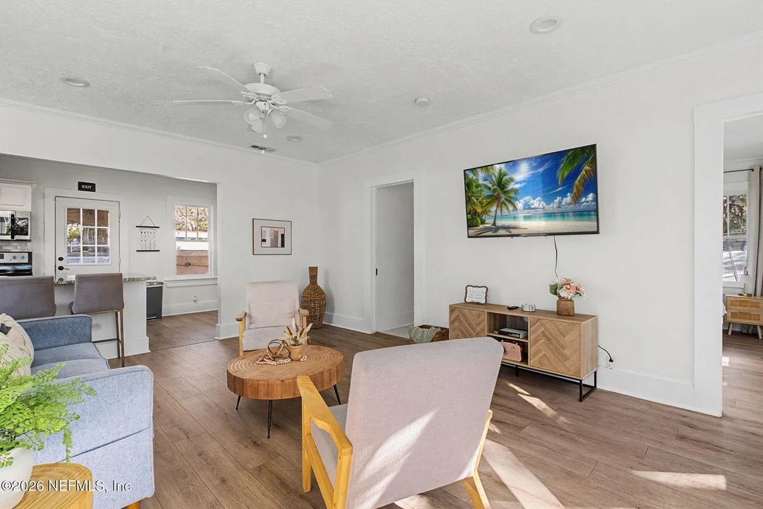 Photo of 16 MYRTLE Avenue