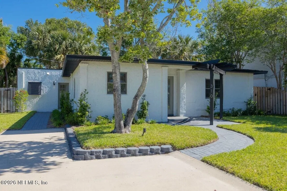 Photo of 310 ANDREAS Street