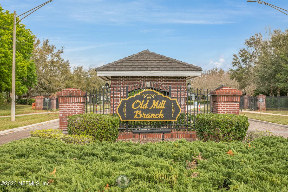Photo of 10133 DELPOINT Lane