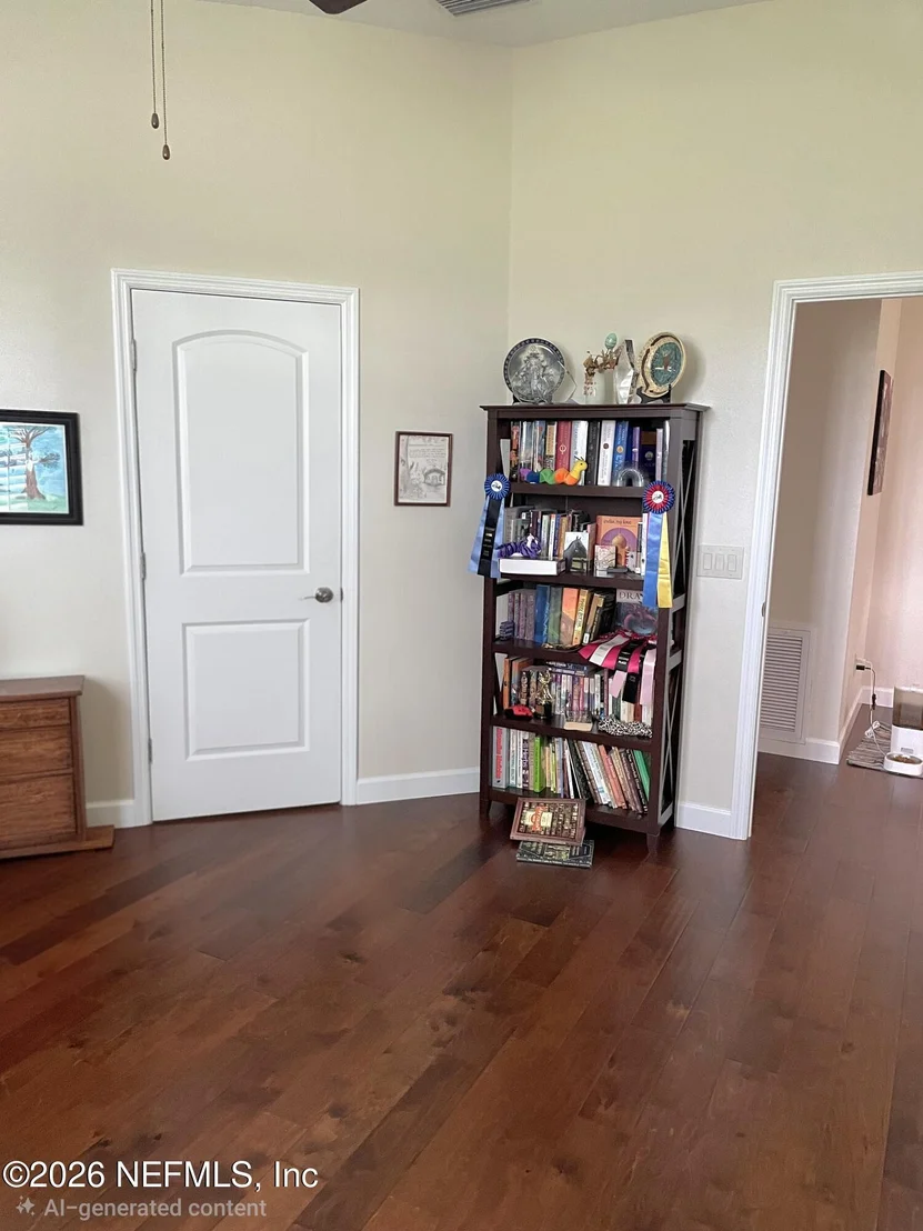 Photo of 8516 240TH STREET