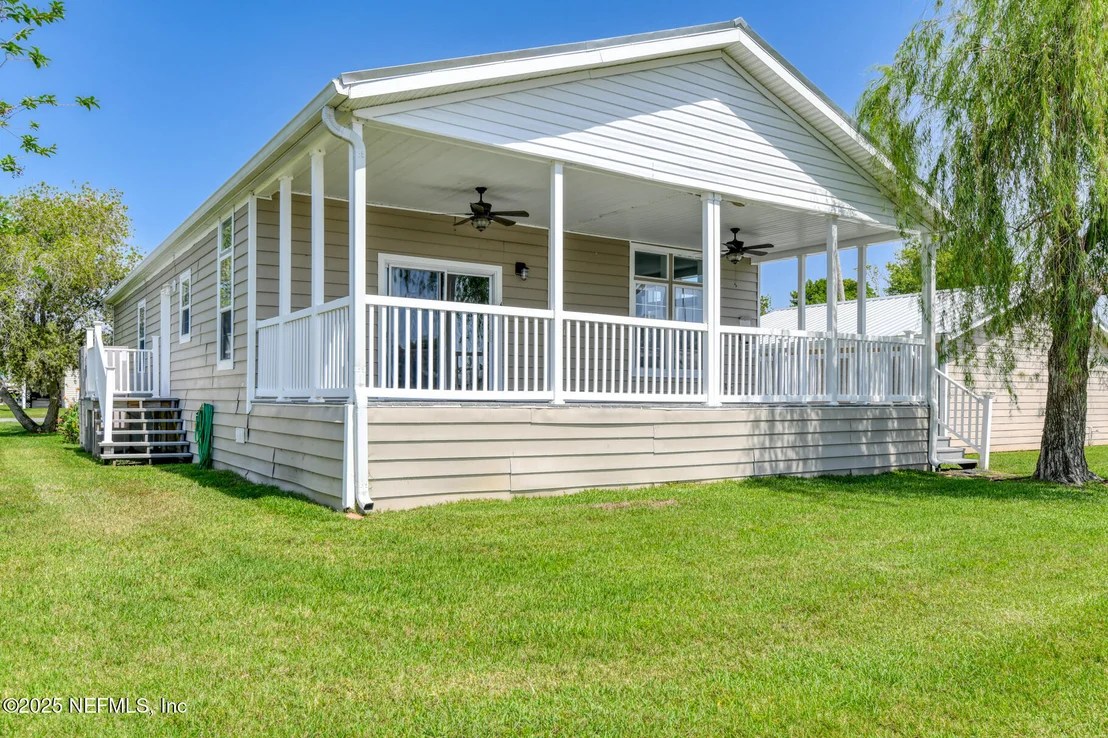 Photo of 156 MOONLITE Drive