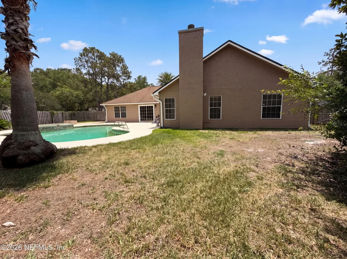 Photo of 1154 LINWOOD Loop