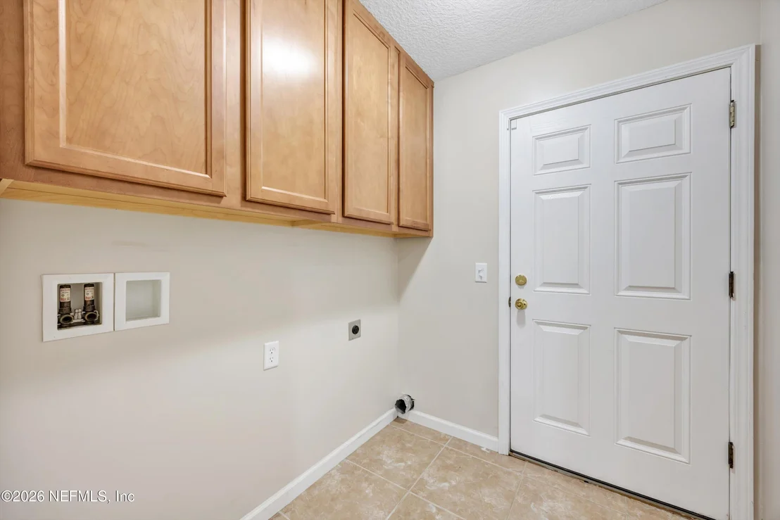 Photo of 14453 DENTON Road