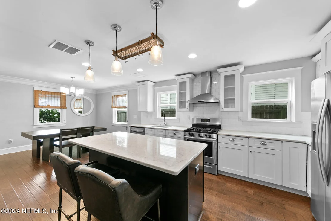 Photo of 1308 SYDNEY Place