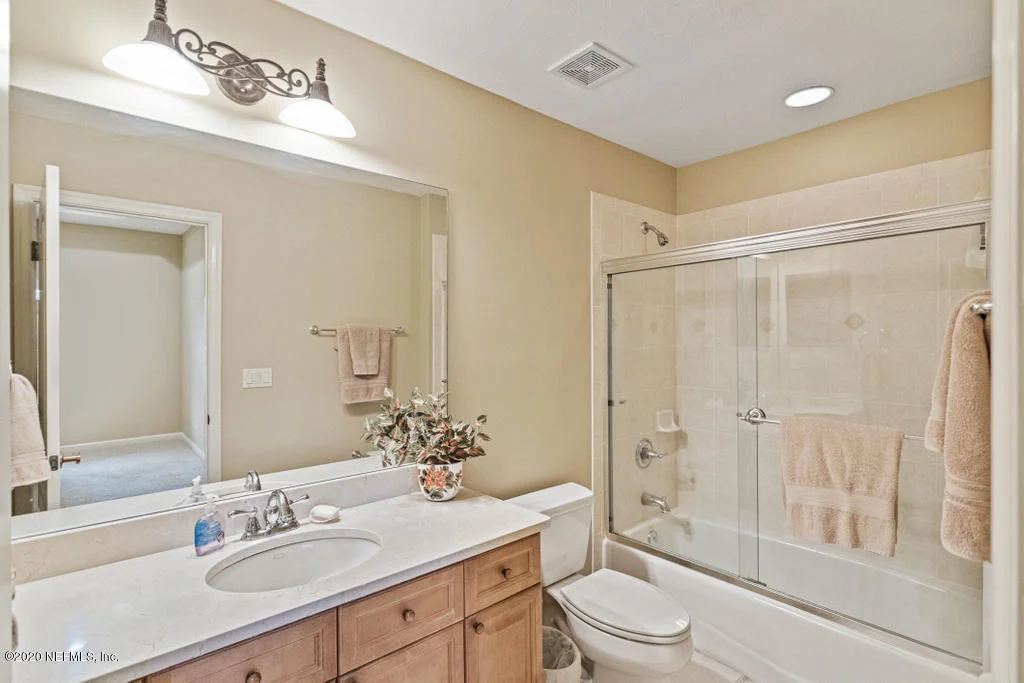 Photo of 413 SUMMERSET Drive