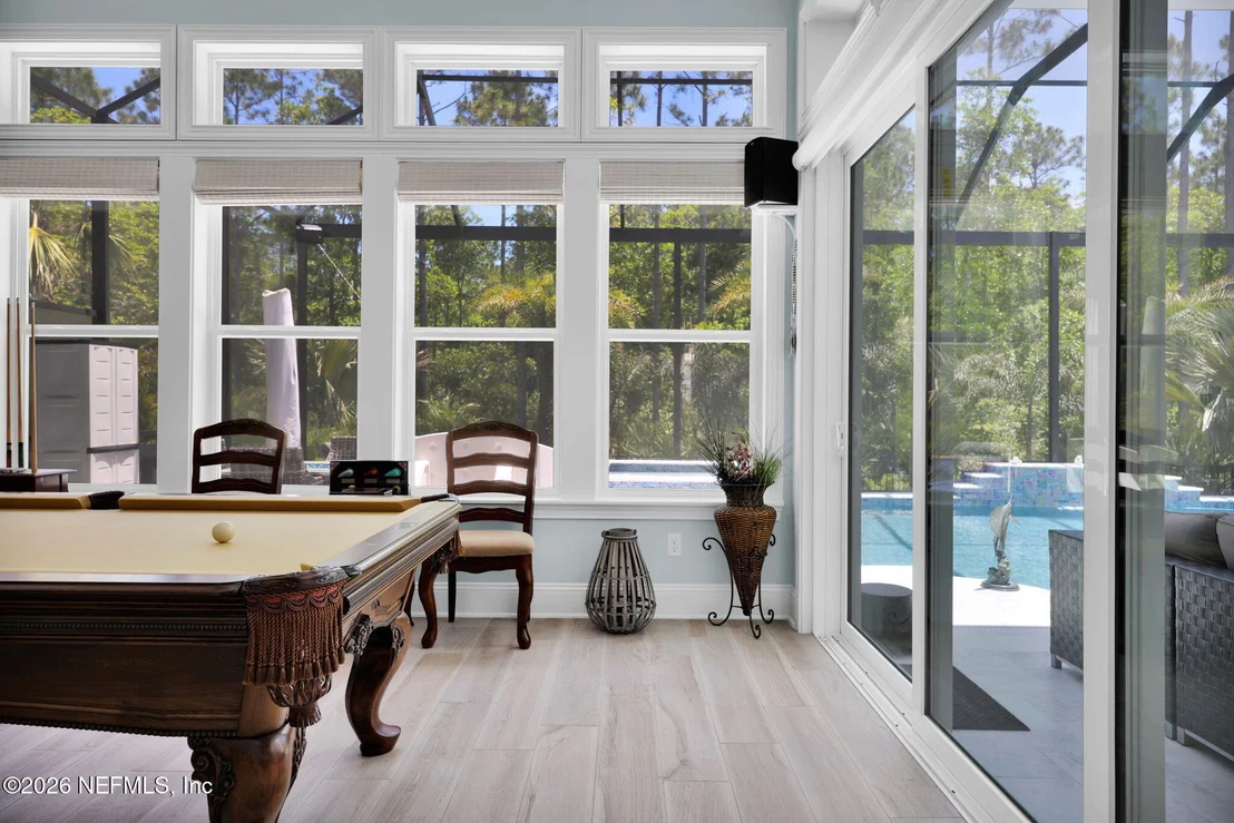 Photo of 375 SEAGROVE Drive