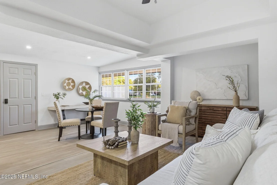 Photo of 202 AZALEA Circle