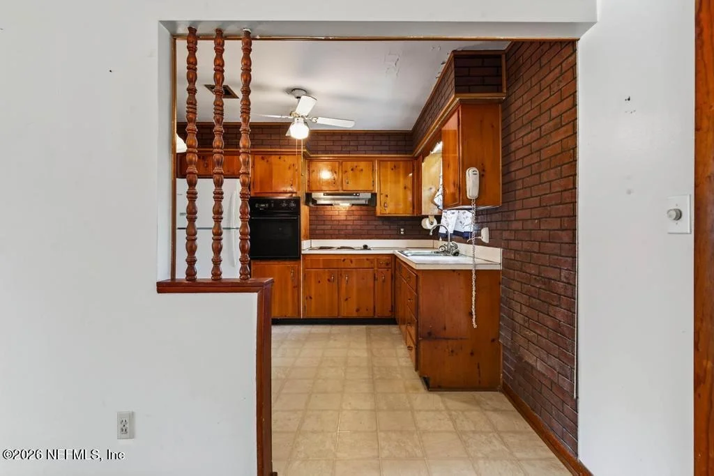 Photo of 10607 JOLYNN Road