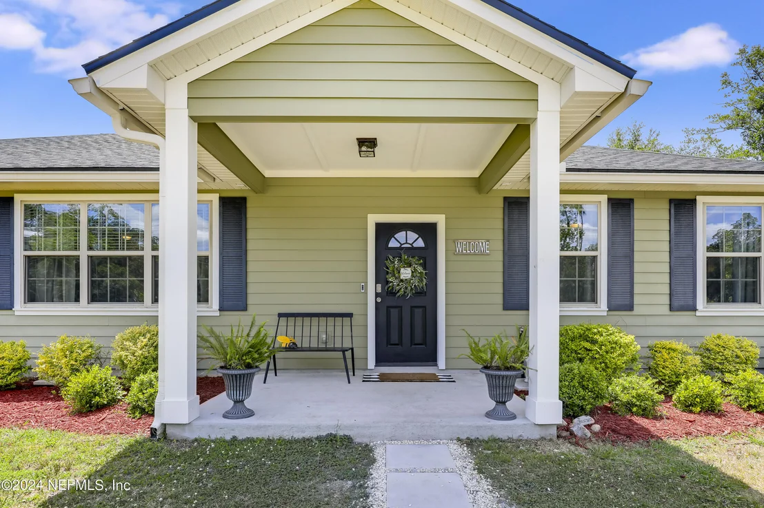Photo of 540685 LEM TURNER Road