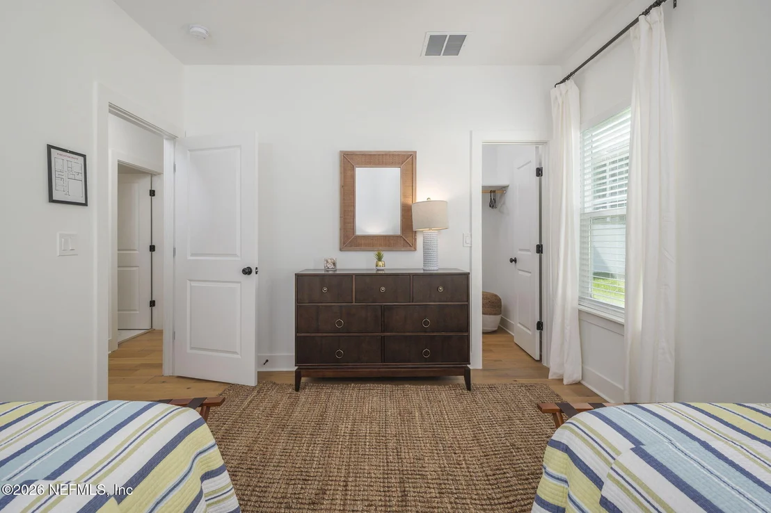 Photo of 38 MAGNOLIA Avenue