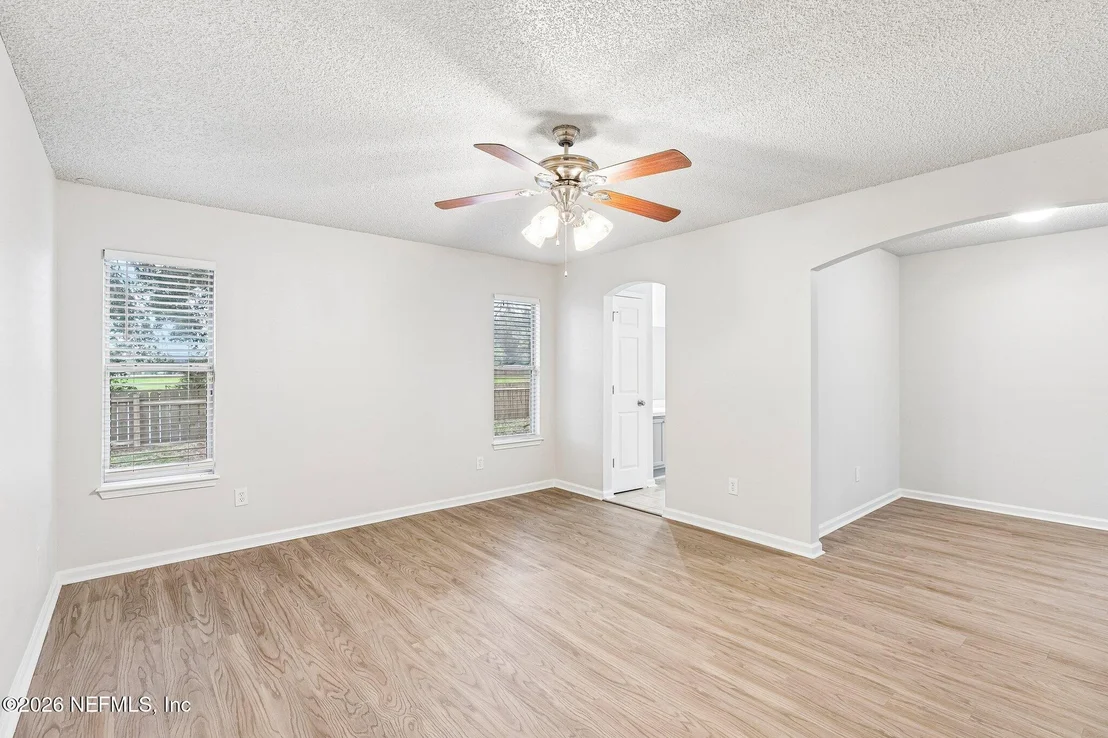 Photo of 451 SUMMIT Drive