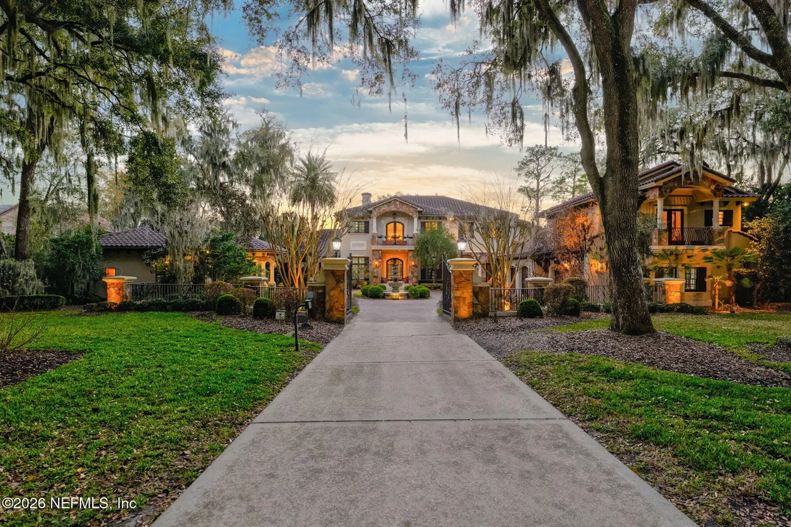 Photo of 24733 HARBOUR VIEW Drive