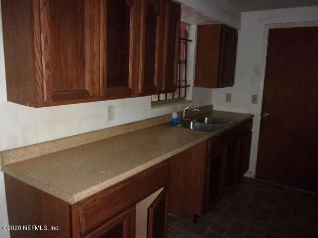 Photo of 9042 SIBBALD Road
